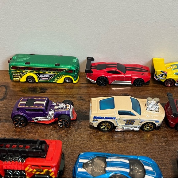 Hot Wheels Car Assortment #2 - Picture 2 of 8